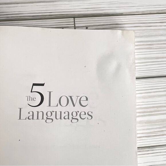 The 5 Love Languages The Secret to Love that Lasts  Hardcover Book  Gary Chapman - Picture 6 of 7